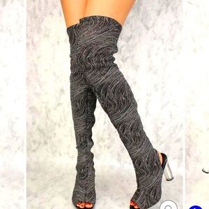 CAPE ROBBIN CONNIE WOMEN BLACK HEELED OVER KNEE SANDALS BOOTS IN SIZE 10 m